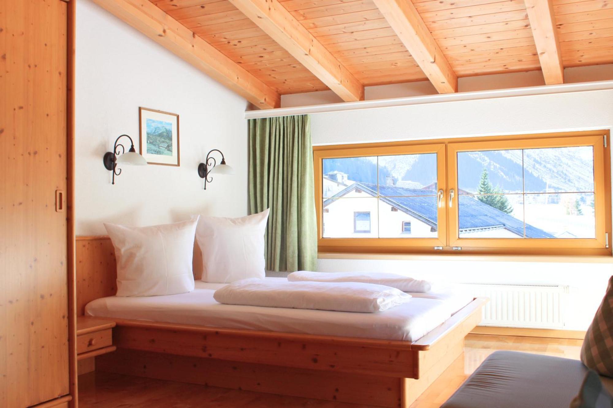 Haus Trisanna Apartment Galtür Екстериор снимка